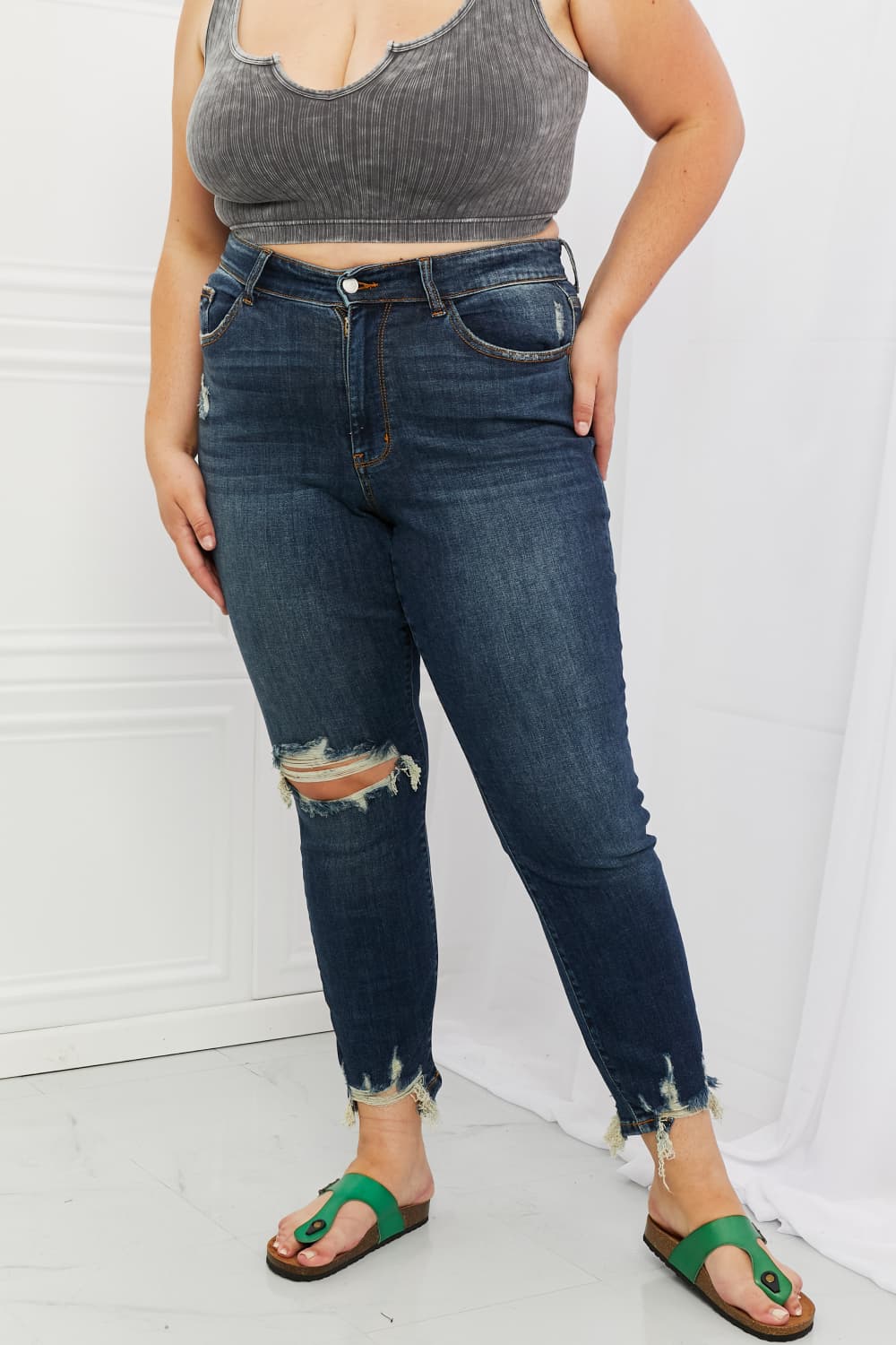 Judy Blue Melaney Full Size Mid Rise Distressed Cropped Skinny Jeans